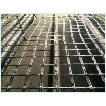 Bitumena obložena stakloplastika